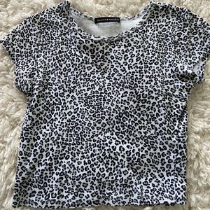 Brandy Melville Cheetah Ashlyn top